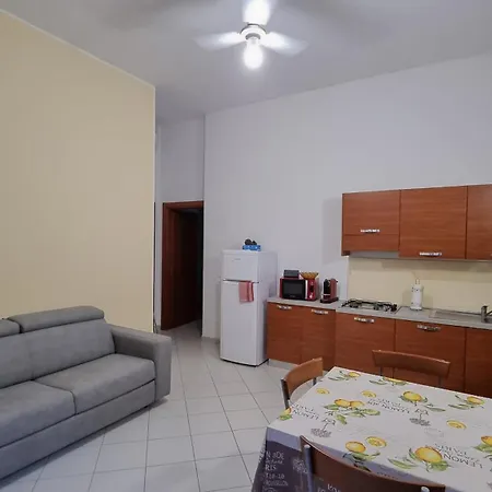 La Casa Di Follonica
